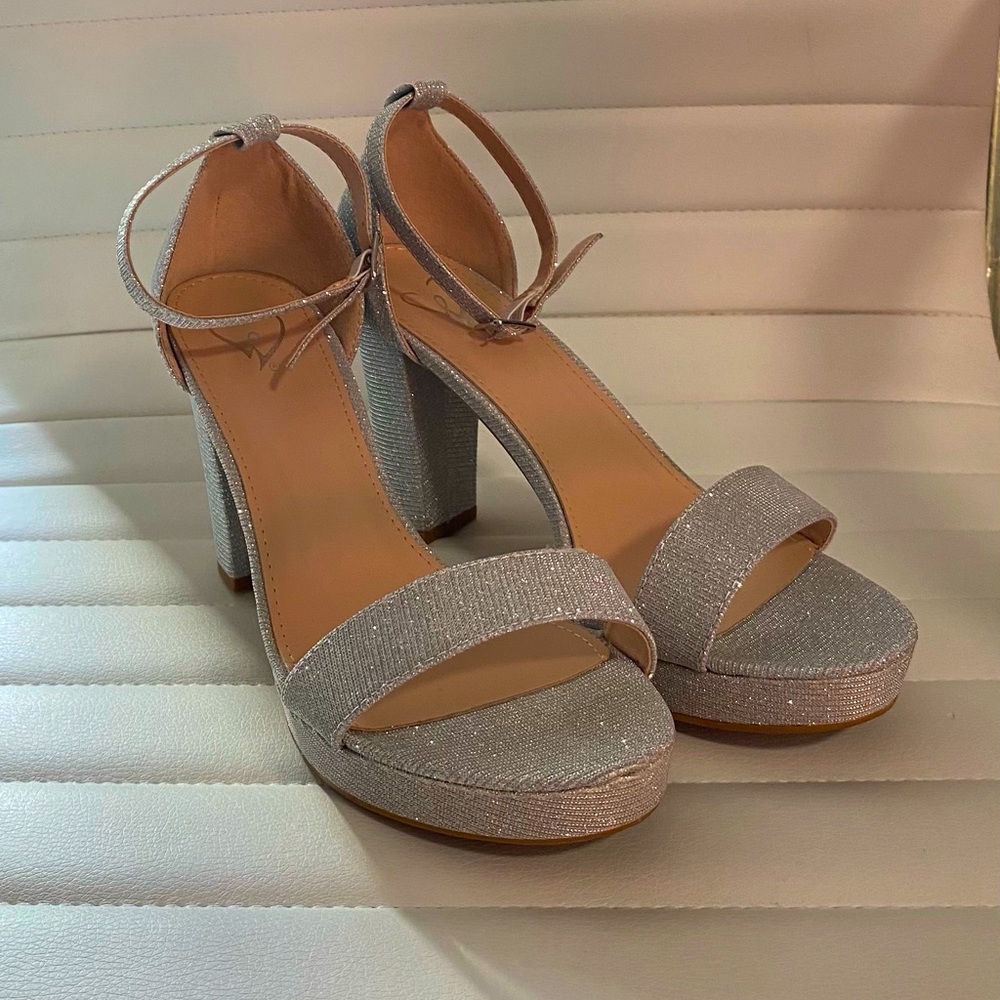 Women shoes
